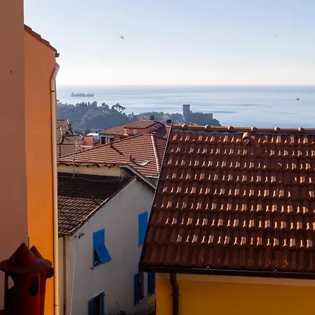- Ancient Liguria Free Parking * Lerici
