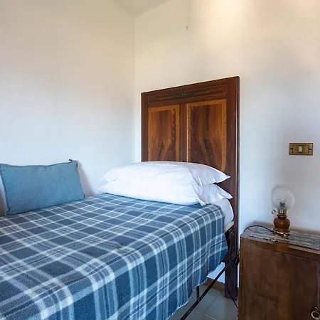 - Ancient Liguria Free Parking * Lerici