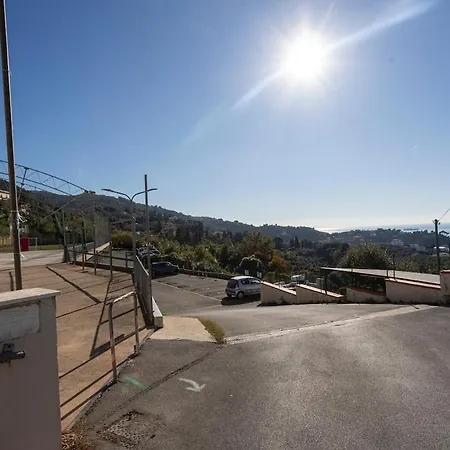 - Ancient Liguria Free Parking 아파트 레리치