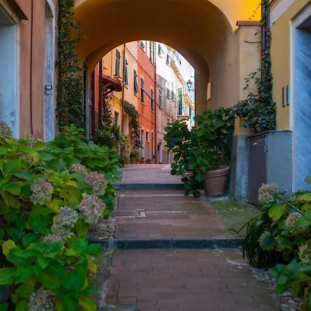 - Ancient Liguria Free Parking Διαμέρισμα